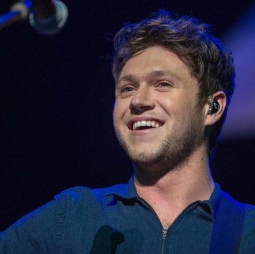 dailyniall:indystar: Niall Horan performs during #wzplbirthdaybash at the Indiana State Fairgro