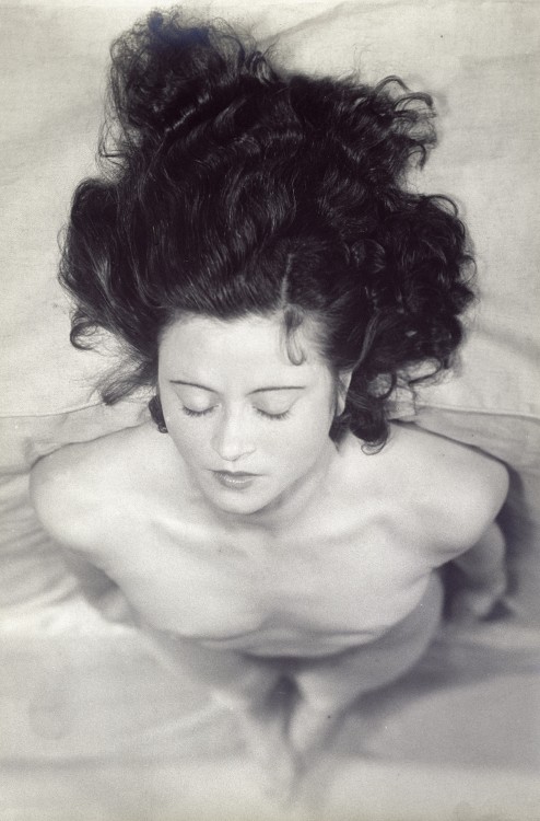 magictransistor:  Jacques-André Boiffard. Photomontage, Renée Jacobi, Masque de Carnaval, Gros Orteil, Masque de Carnaval, Sans Titre, Sous le Masque Pierre Prèvert, Firearm, Morphine and Strychnine Bulbs, Bouche, Sans Titre. 1929-1933. 