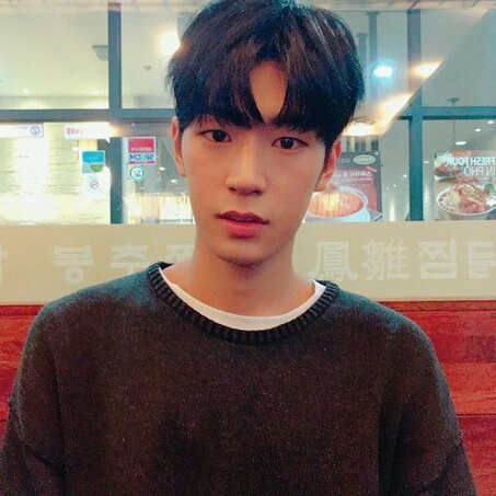 ♡park seungjun icons♡ like/reblog if u use~