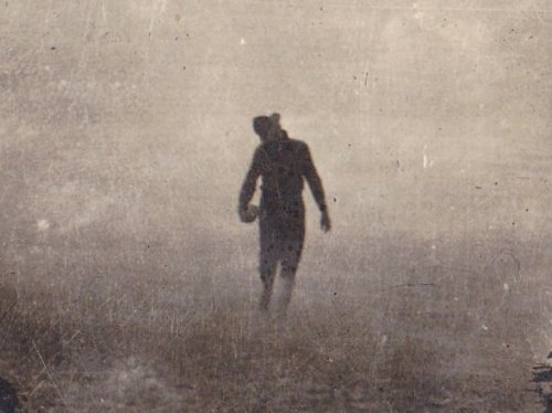 ephemeraobscura:“SANDSTORM” - a soldier with his head tilted bracing against the blowing sand during