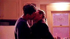 xdanascully:  Fringe meme ± 1 season: Season 3 [1/1] 