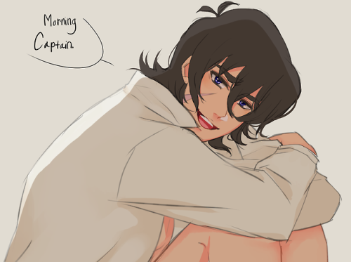 applepieken:Sheith mornings always start with smooches. That’s love baby!