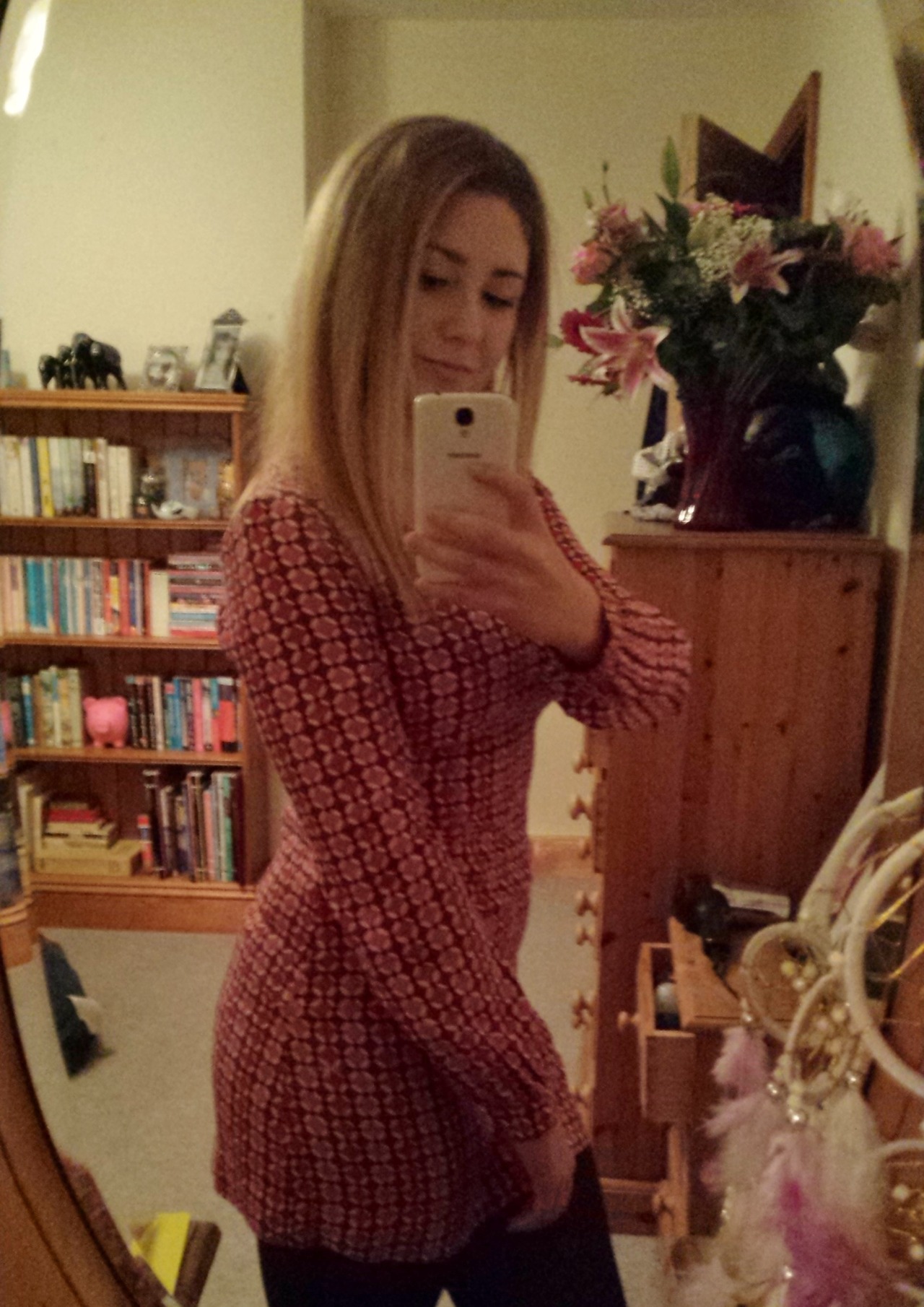 curveappeal:36-28-40, 5”5, Hannah from the UKWorking on fighting the mentality