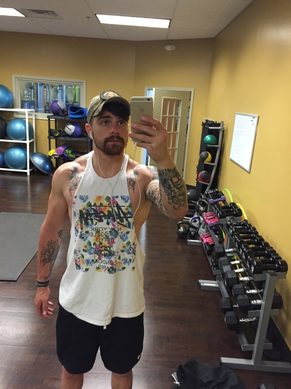 jewsquats:  swolbraham4l:  2010/2013/2015 First photo I was 167lbs and thought I