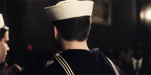 sherloques:26/50 gifs of Chris Evans in Playing It Cool.
