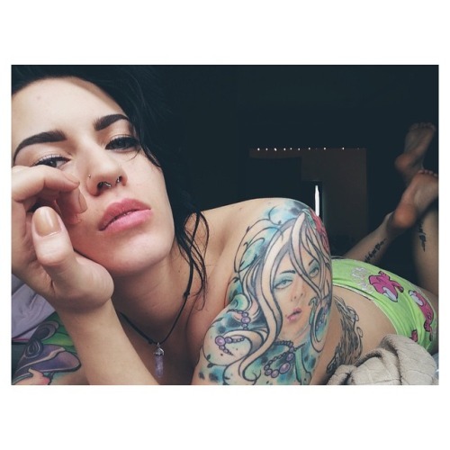 itsall1nk:  More Hot Tattoo Girls athttp://hot-tattoo-girls.blogspot.com