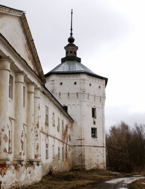 Nicolo-Peshnoshsky Monastery (est. 1361).