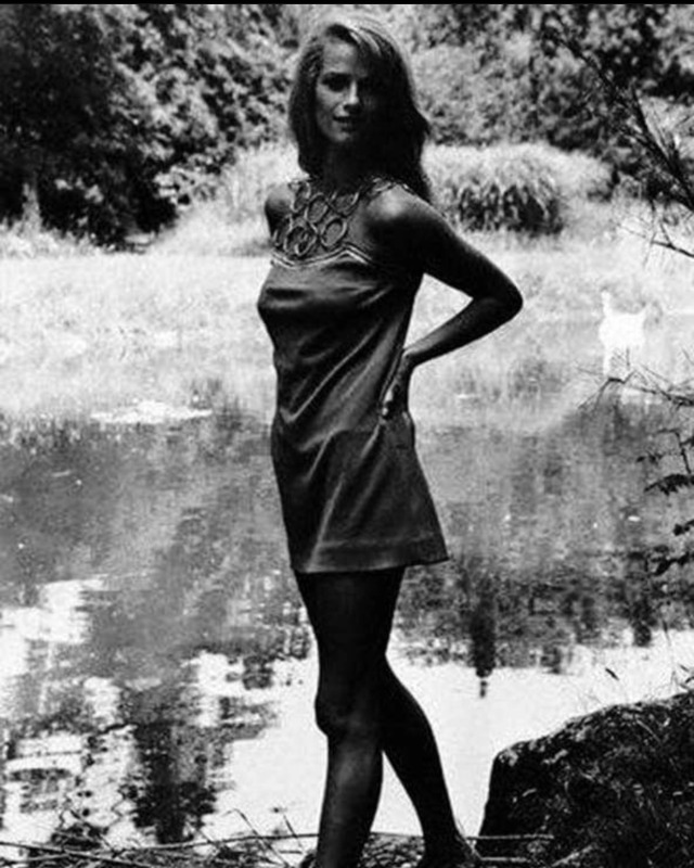 Charlotte Rampling, 1967🌸🌸🌸
Via @isabelfutre on Instagram🌸