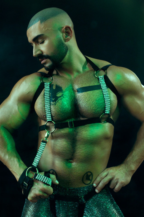 Porn mypairofjeans:  noccea:Francois Sagat in photos