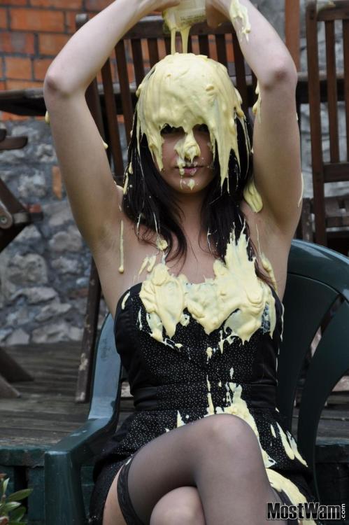 Porn Pics wampicsandgifs:Michelle getting messy at