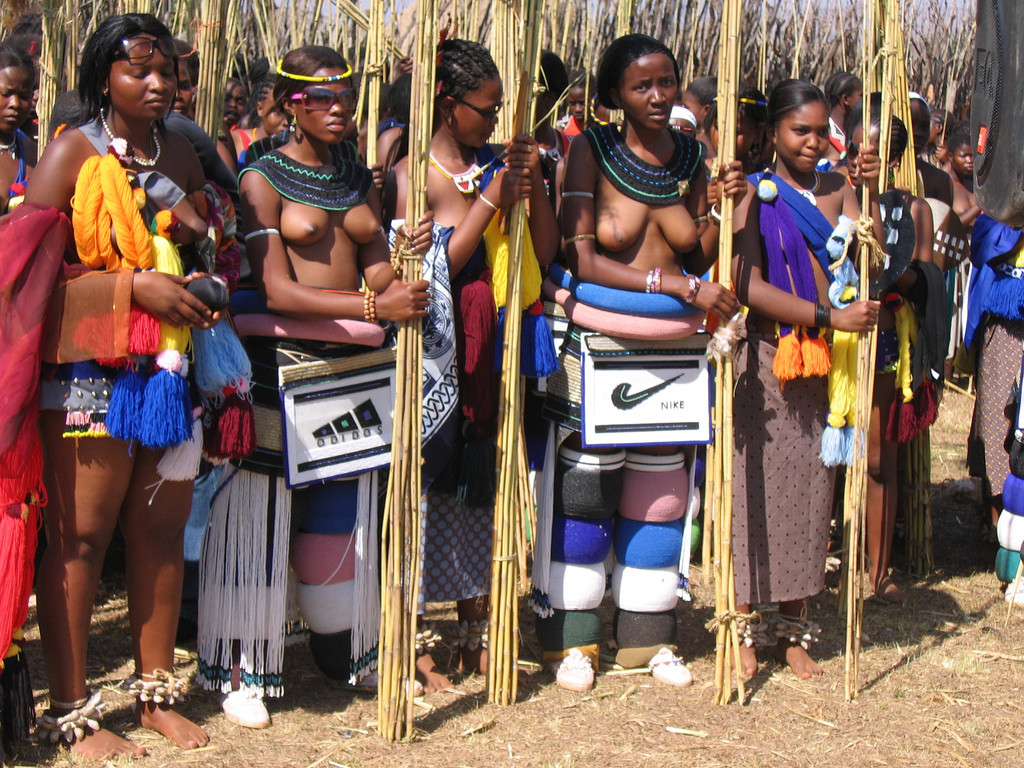 Very young african tribe girls