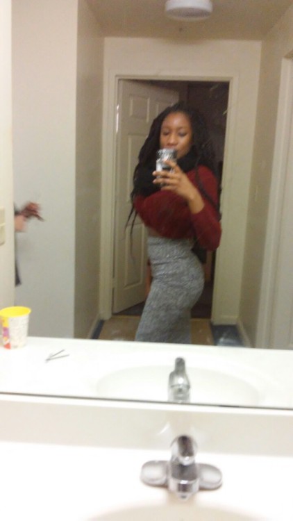 lostqueenlostqueen:  I went out over the weekend caking like this 