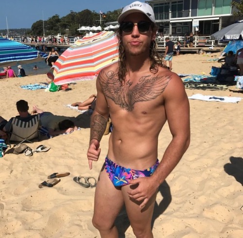 alphabondsnewy: R U OK?