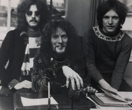 psychedelic-sixties:

Cream #cream band#1967