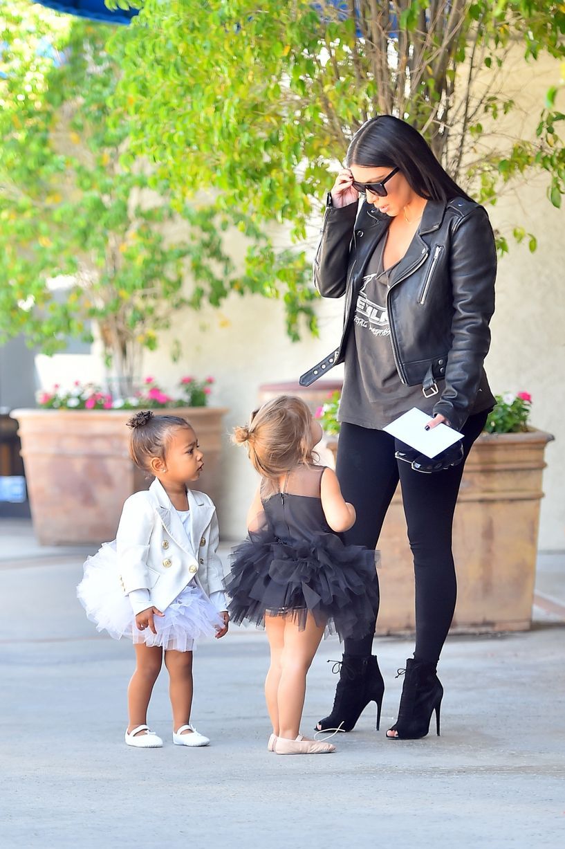 northwestdaily:  Kim, North and Penelope leaving their dance class in Calabasas 28.5.15