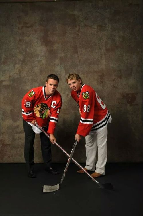 leafsbozietucker:can we just appreciate the album the blackhawks facebook page made dedicated to the