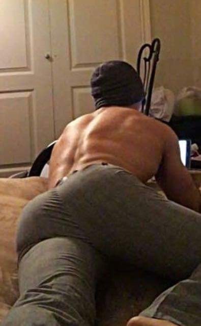 Porn hispanicbooty10:Anyone know this man? He photos