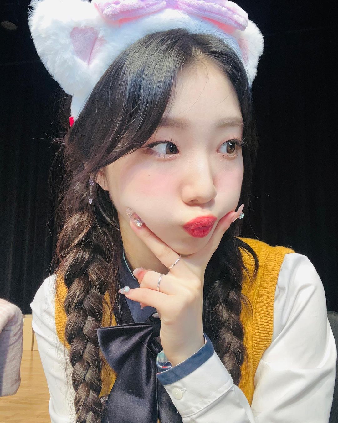 Vitamin Yeojin : [071022] Instagram loonatheworld: 🐸 [#여진