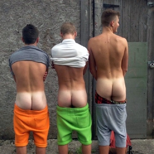 It’s your lucky day. You get to choose as the twinks line up!For more cute twink bottom boys pics CL