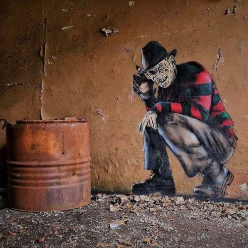 Freddy Krueger, By JPS



Artist Duo Collaborated In Creating A Secret Thought-Provoking Art Exhibition

The international street artist JPS, whose real name is Jamie Paul Scanlon

Leatherface, By JPS



Dead Beatz, By JPS



Evil Dead, By JPS #jamie paul scanlon aka jps #artist#street artist#street art#mural#art exhibition