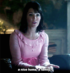 legionfx:Amy: But who knows? Maybe you and Philly… I think she gets you.David: No, that’s… that’s… t
