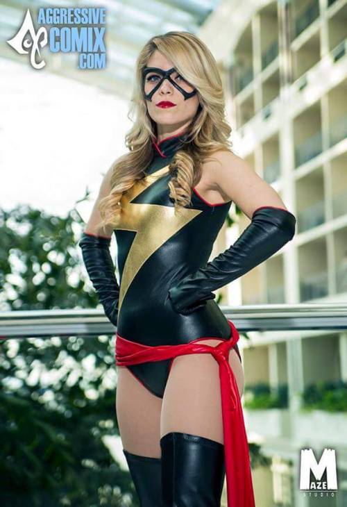 wsorrow:  The amazingly beautiful Laney Jade… best Supergirl in cosplay!!!