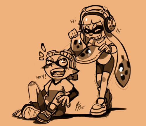searching-for-bananaflies:  I did the first doodle of the girl teasing the boy and then I started to wonder how sensitive their “hair” is to touch…Remember! There is still one Splatoon online testfire tomorrow (saturday/sunday depending your timezone)!