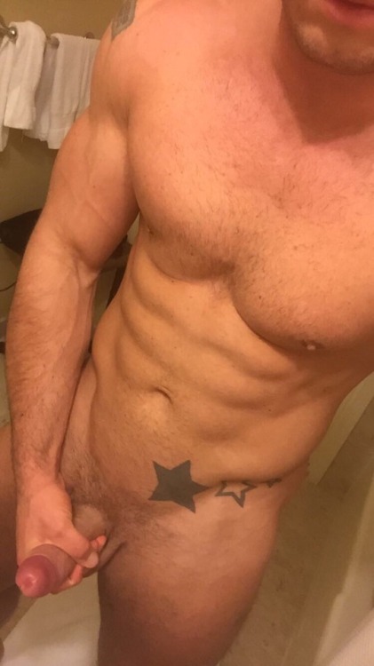 snap-exposed:  Former marine and gay pornstar. adult photos