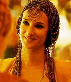 alayneestone-archive-deactivate:  Ellaria Sand’s outfit during the Purple Wedding (for Anonymous) 
