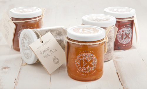 Pupila Estudio designed new brand of condiments using seasonable organic ingredients from Costa Rica