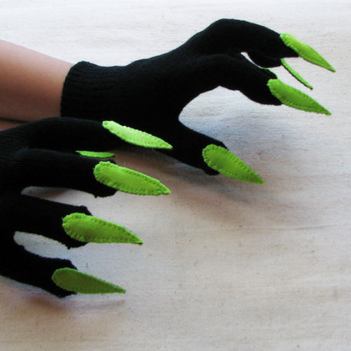 etsyifyourenasty:Claw Gloves