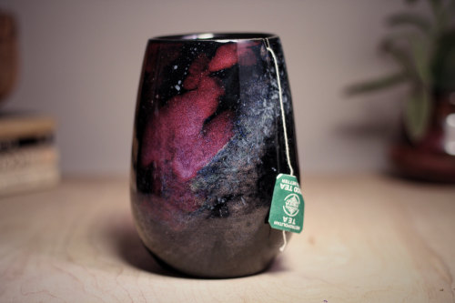 al-the-grammar-geek: sosuperawesome:  Stellar Ceramics - including notched mugs and cups to hold teabags - by Amanda Joy Wells on Etsy  More like this    @sapphicautistic @bethanyactually 