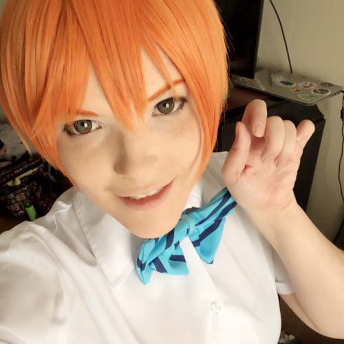 RIN HOSHIZORA AT KATSUCON!! If anyone is in Hanayo hit me up shakes around the bff