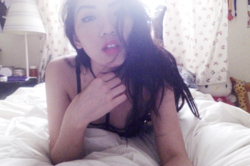 sailorrvenuss:  have some over exposed pictures of my new underwear