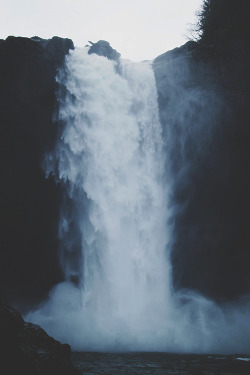 modernambition:   Waterfall | WF 