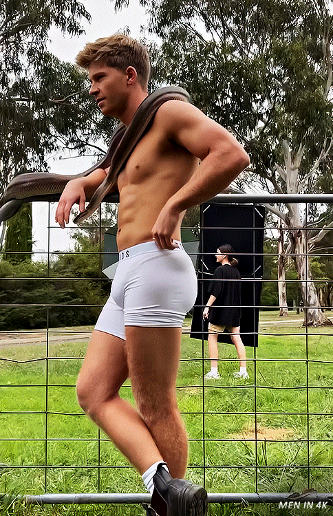 ROBERT IRWIN BONDS Underwear Campaign I BTS I 2025
