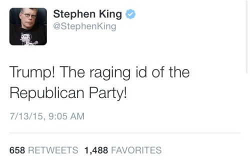 scientificphilosopher:  Stephen King’s killing it on the twiddler. 
