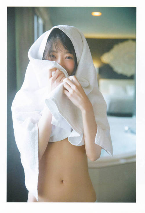 styannouta:  堀未央奈『君らしさ』(2)