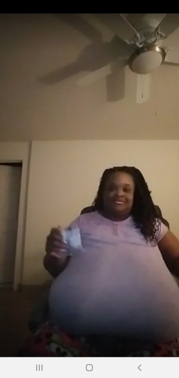 zcupboobs:I really want to Fuck these titties fuuuck