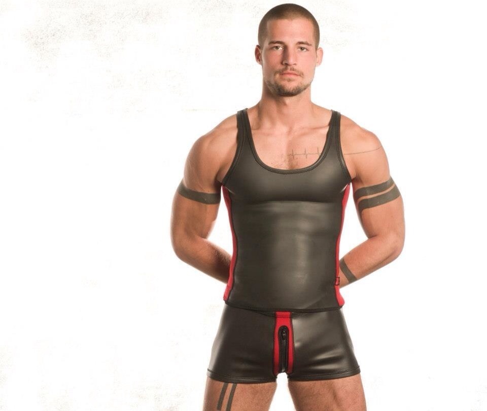 rubberlycra:  SERGEN!!! Mega post day http://www.rob-paris.com/http://www.rob-berlin.de/https://www.facebook.com/robparis.frhttps://www.facebook.com/robberlin.de