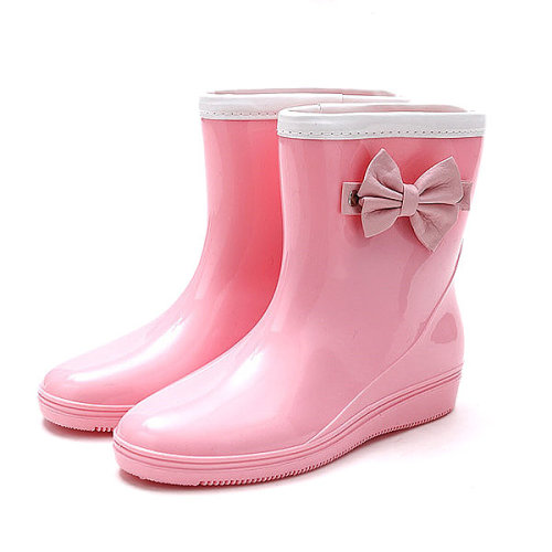 lovelyanifashion: Waterproof Slip On Ankle Rain Bowknot Rain Boots 01    |    02