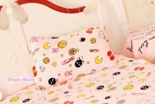 magicmoonstore: ★ Usagi Tsukino Blanket + Pillow Case ★ Visit: magicmoon.storenvy.com 