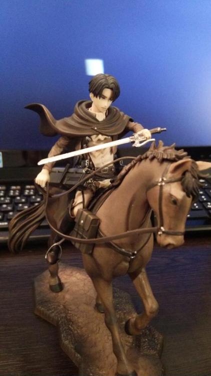 Banpresto’s May 2015 Ichiban Kuji A, B, and Special prizes - Horseriding Eren, Horseriding Levi, and repainted Horseriding Levi!Now available to win in Japan!