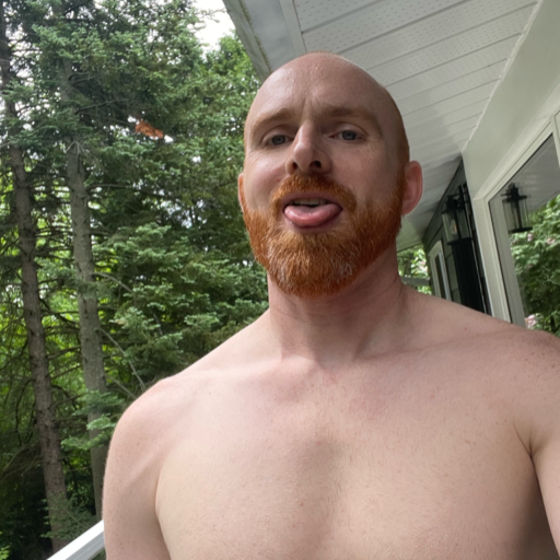 themightytrustkrusher:  gymger:  Happy Friday!  #sexynomatterwhatcampaign #ALWAYSBEYOU #ginger