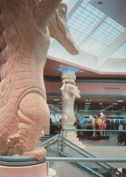 palmandlaser:  From Visual Merchandising (1986)