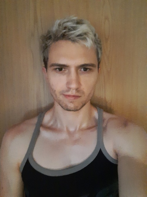 I'm Going To Start Posting Some Side Effects That Turn Me On. To Start Off: Face Before And After. Some