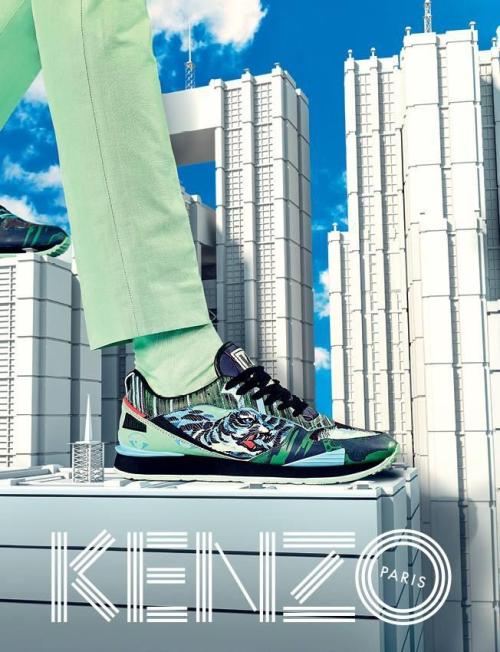 KENZO has done yet another creative great work for their new spring/summer 2015 campaign featuring. 