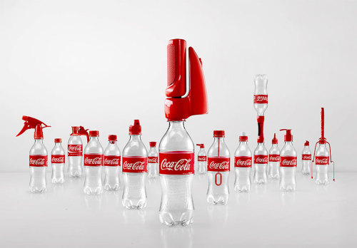 beben-eleben:
“ Coca-Cola Invents 16 Bottle Caps To Give Second Lives To Empty Bottles [x]
”