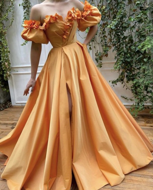 acourtofcouture