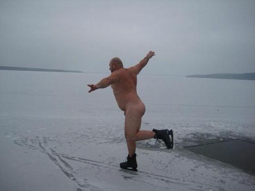 ultralorde:  ♪ the cold never bothered me anyway ♫ 